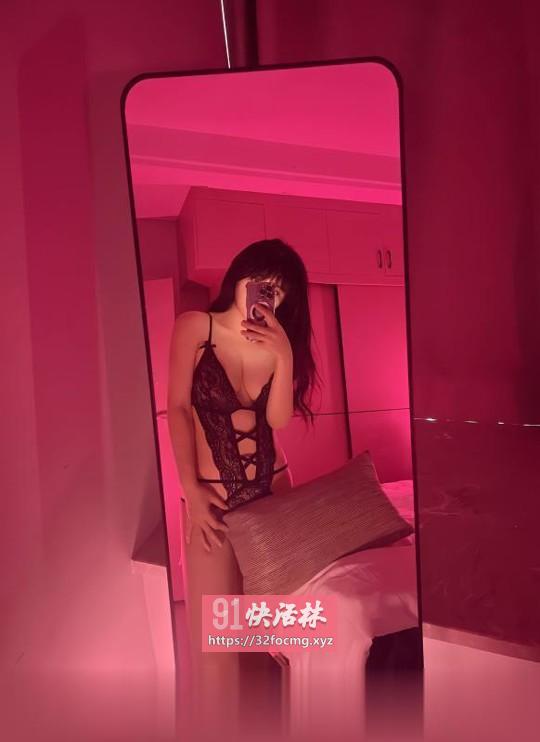高冷气质少妇