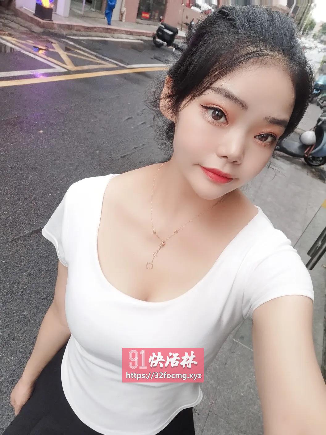 兼职妩媚骚女