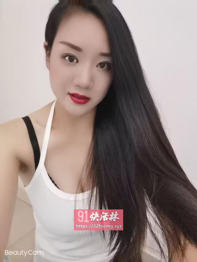 大奶良家骚妇
