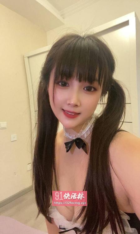 广州美女皮肤白嫩水多