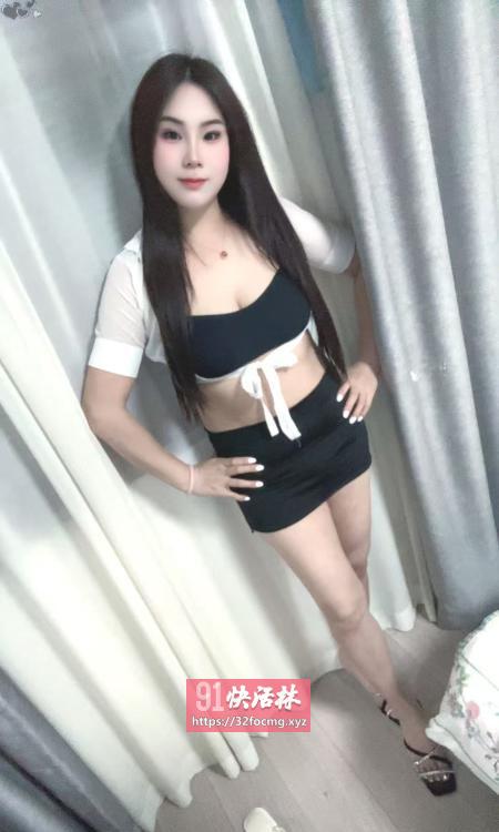 南开性格开朗服务态度好