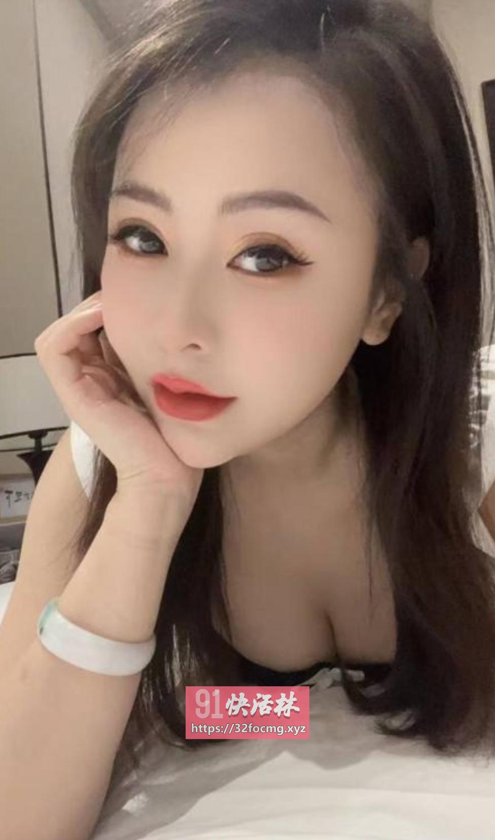 龙华轻熟丰满御姐