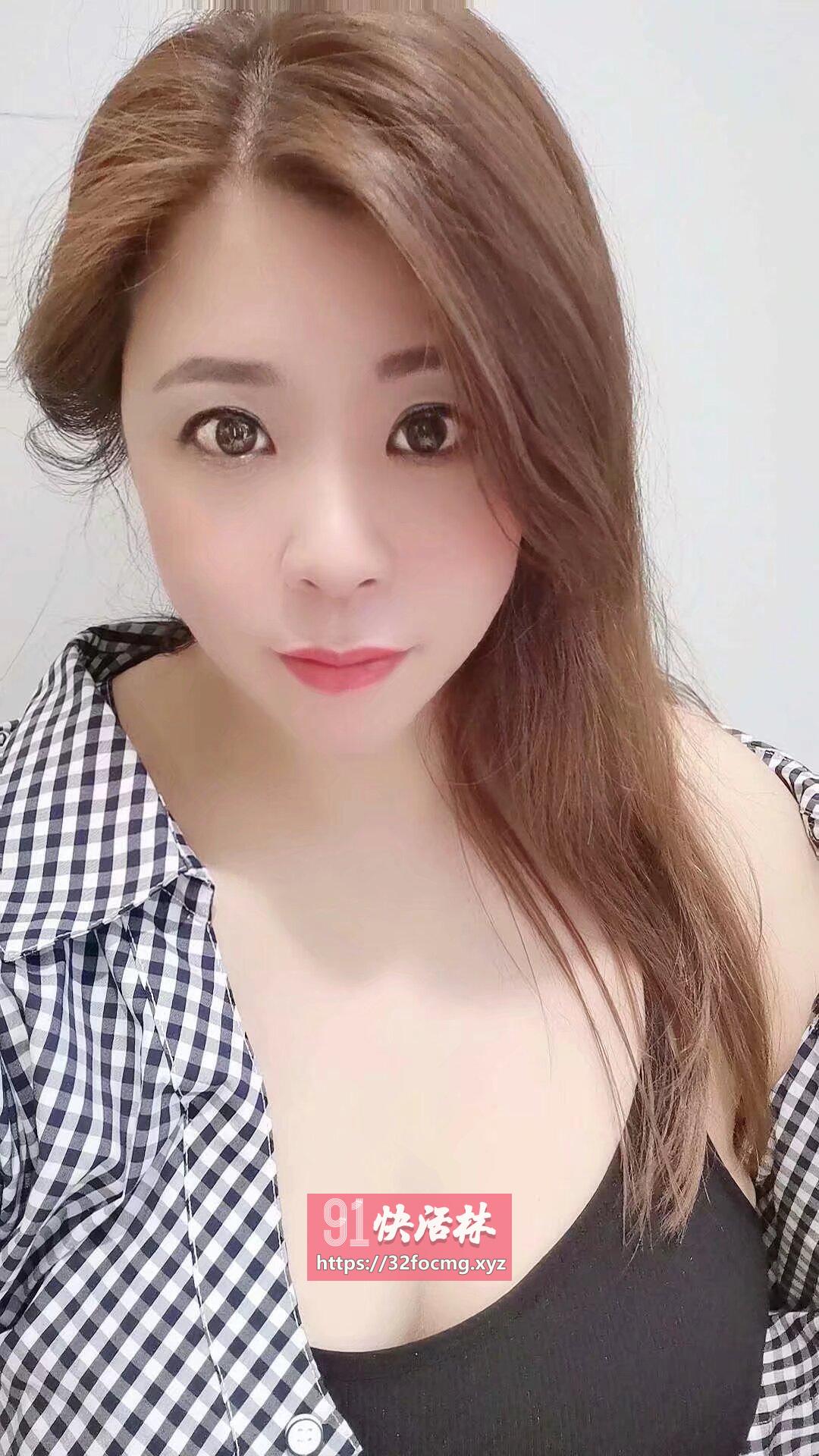 大奶少妇莎莎