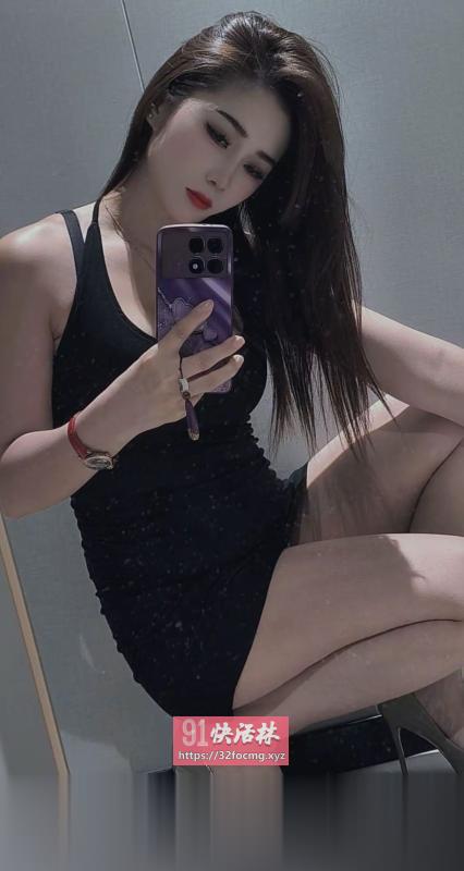 饥渴小老师