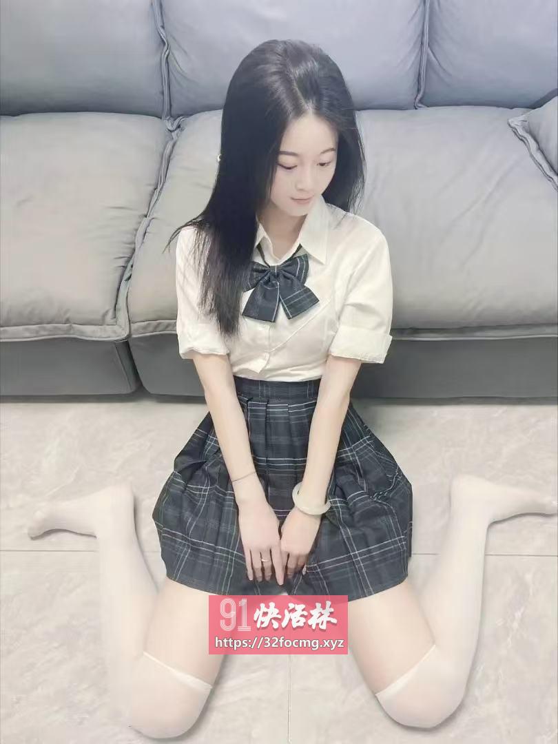 白净娇羞蝴蝶鲍鱼妹妹