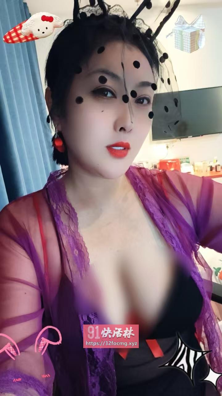 大奶美少妇黄咪