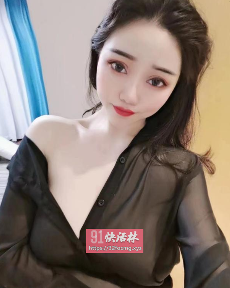 精致波霸美女