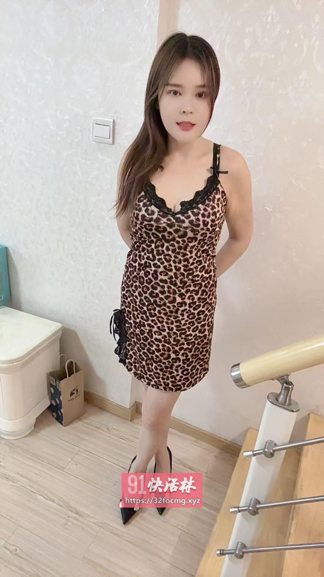 服务型风骚少妇