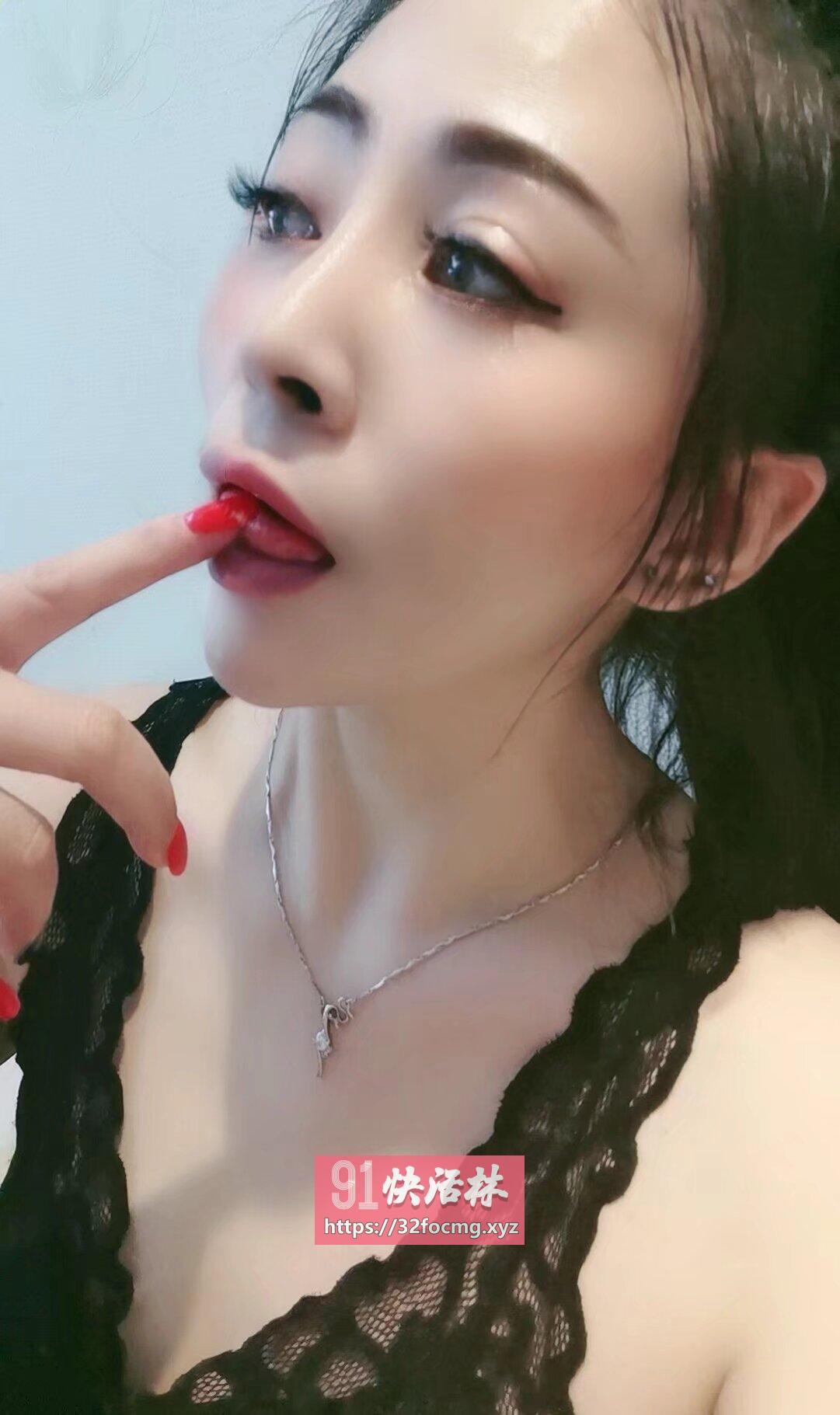 骚气少妇体验满满
