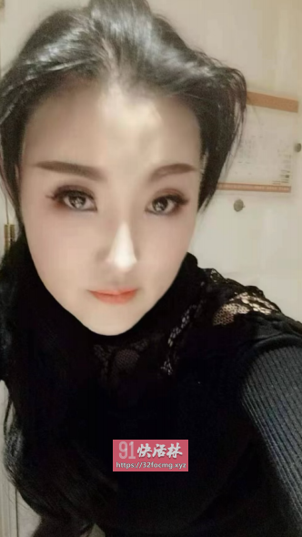 长腿系少妇