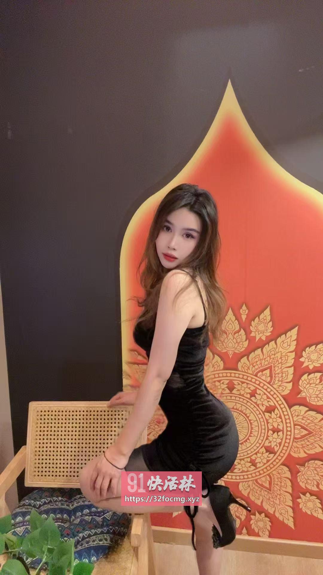 浑南区年轻美貌 身材高挑的小姐姐