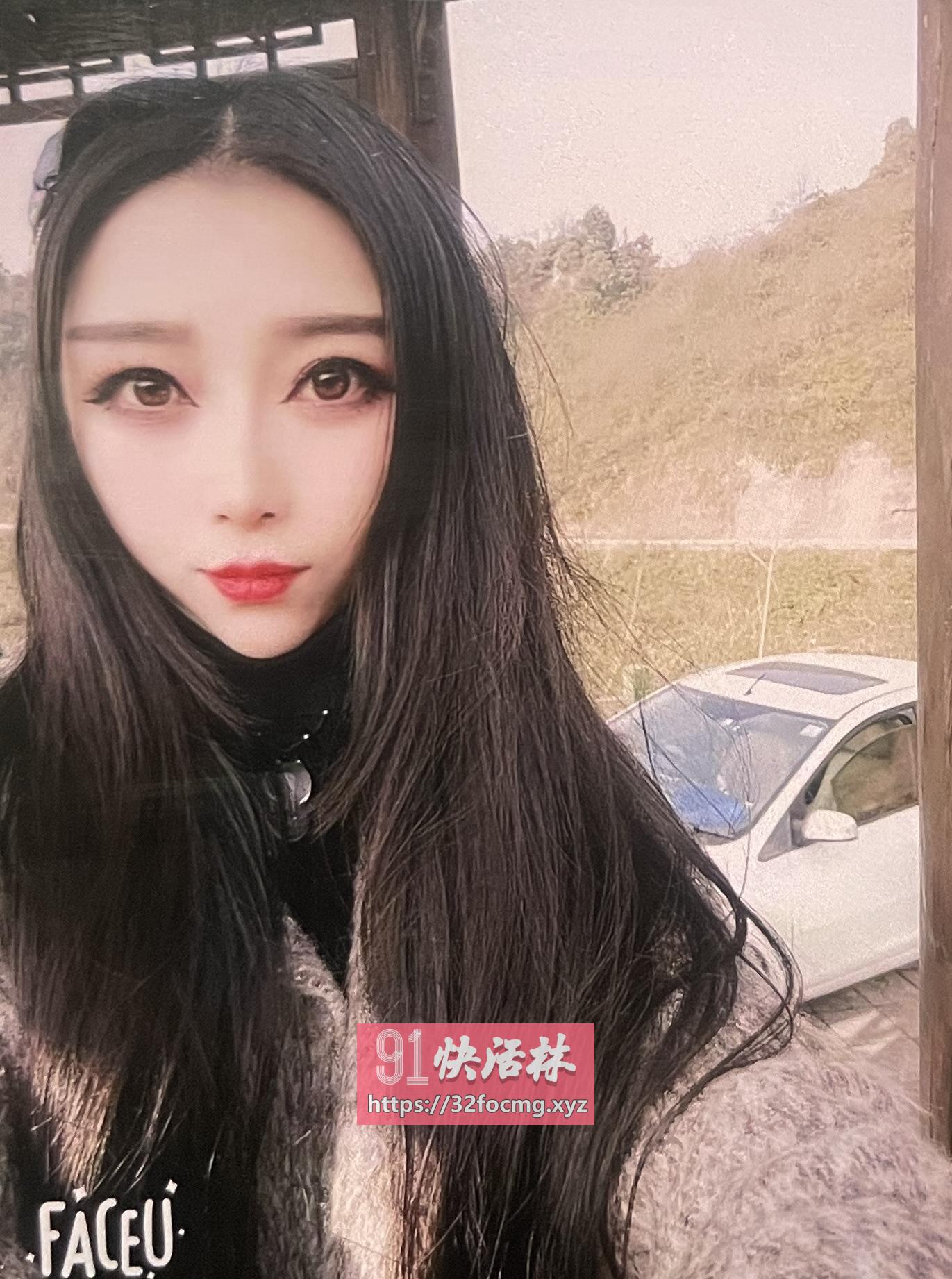 泉州叁叁小姐姐 平常有个零零后姐妹一起