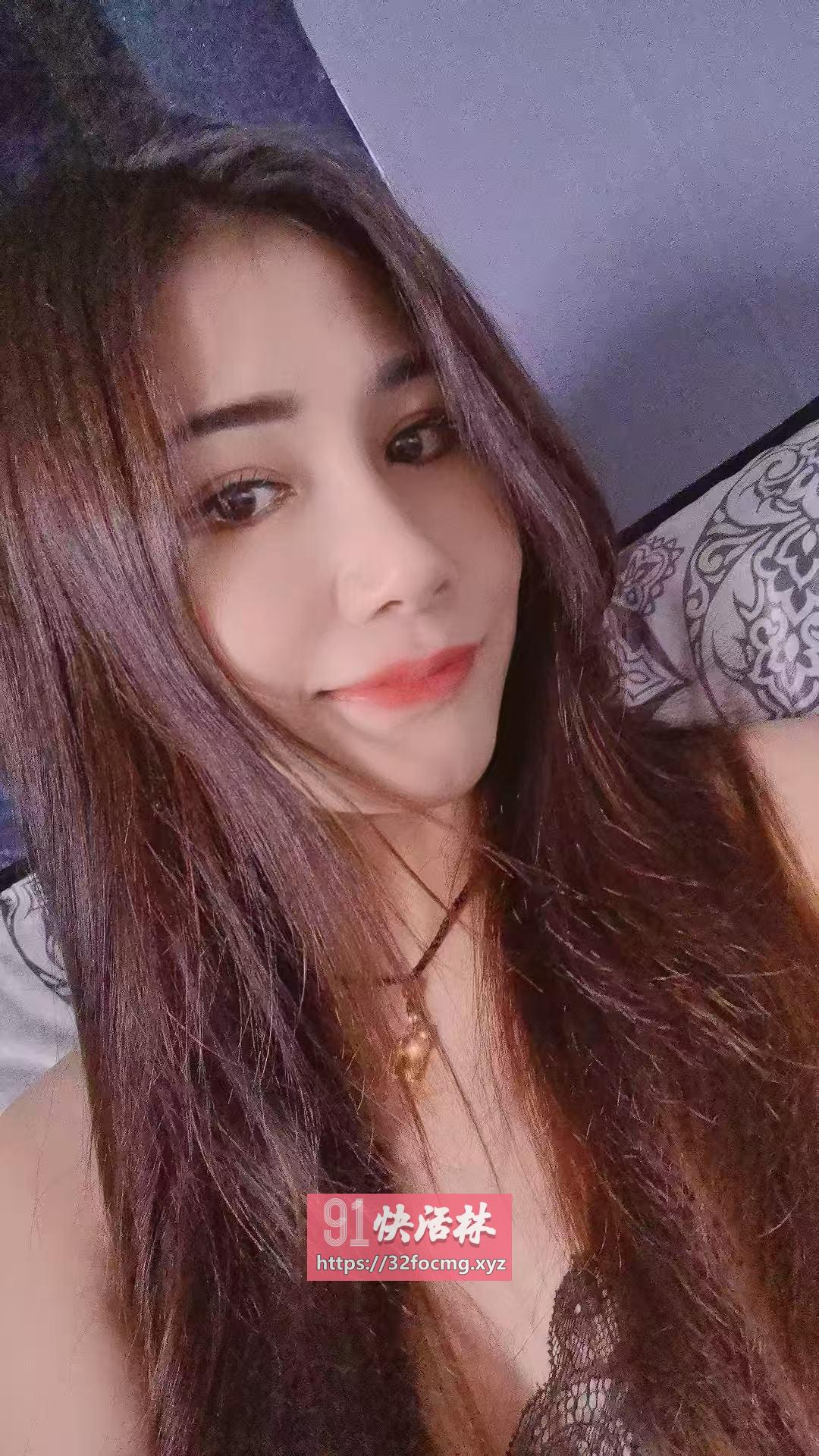 成都市中心骡马市人照合一美女