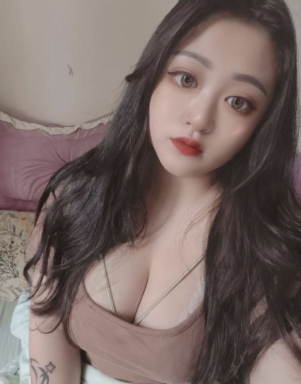 丰满水多琳琳