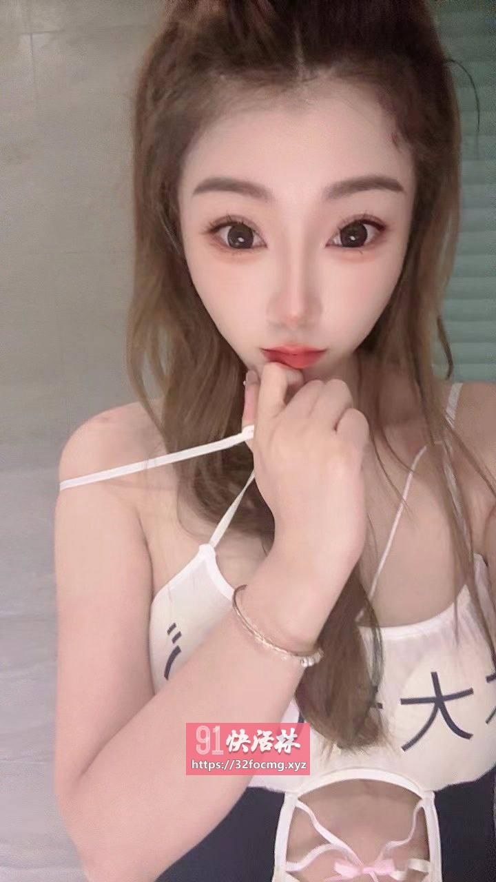 管城区翘臀小嫩妹