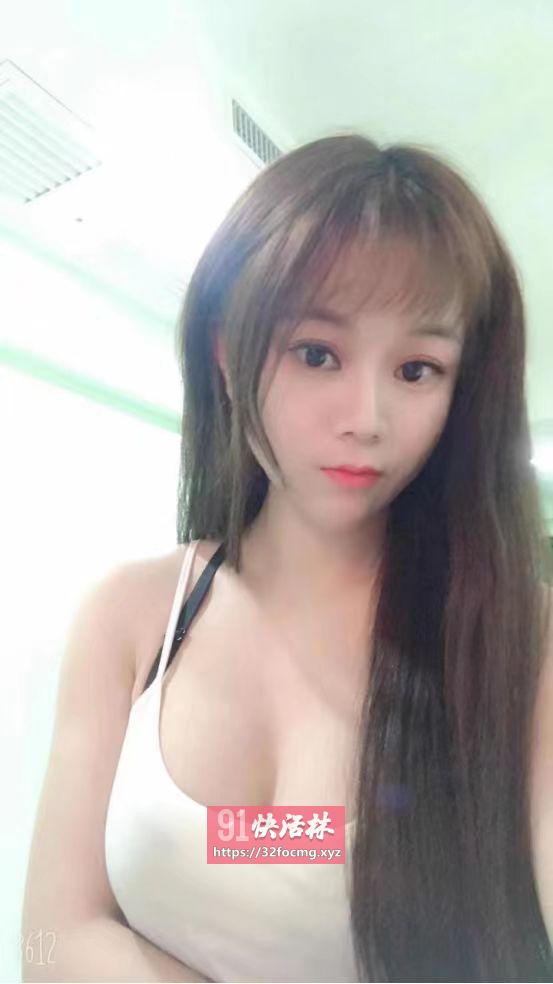 龙华大胸妹嘟嘟
