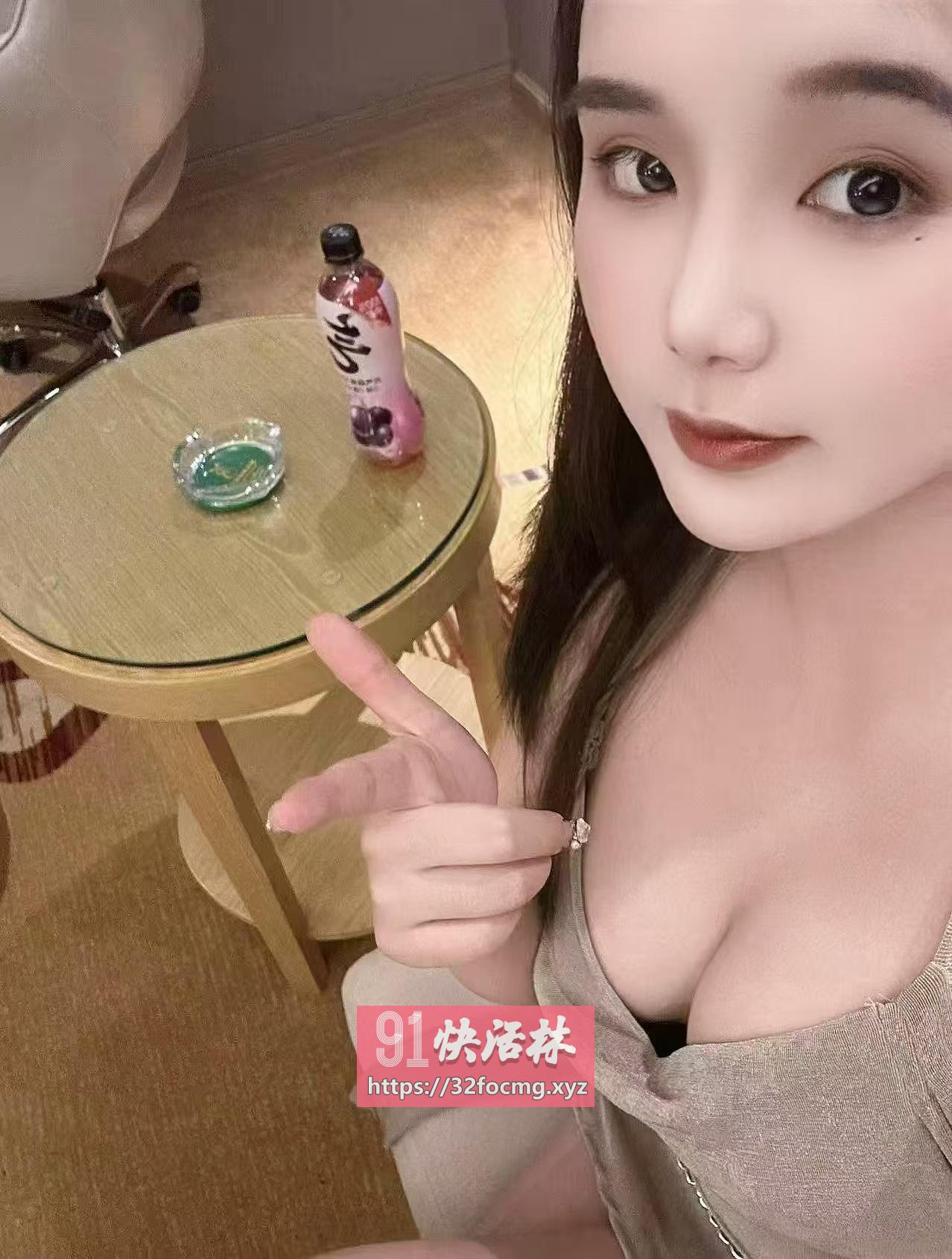 宁波嫩妹会调情丝袜视觉拉满