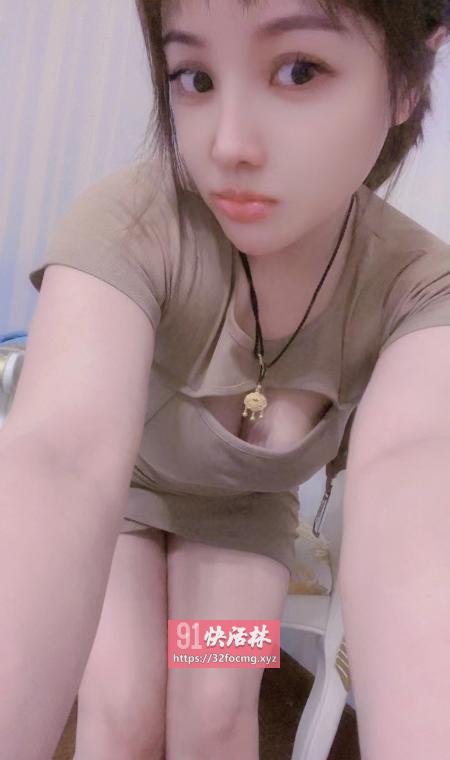 肤白貌美小骚货服务好
