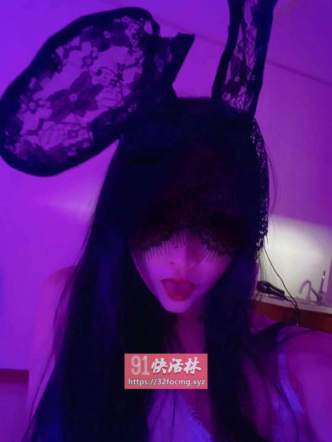 性感的黑丝御姐