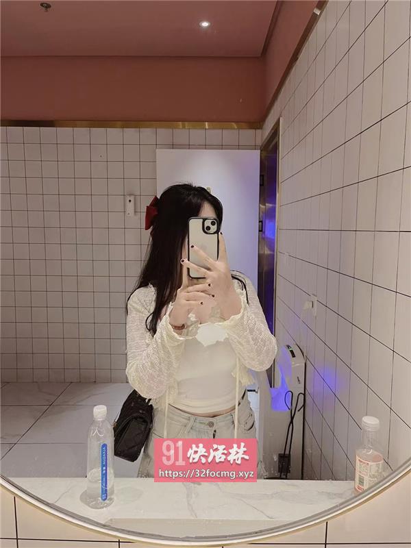 美女小玫瑰