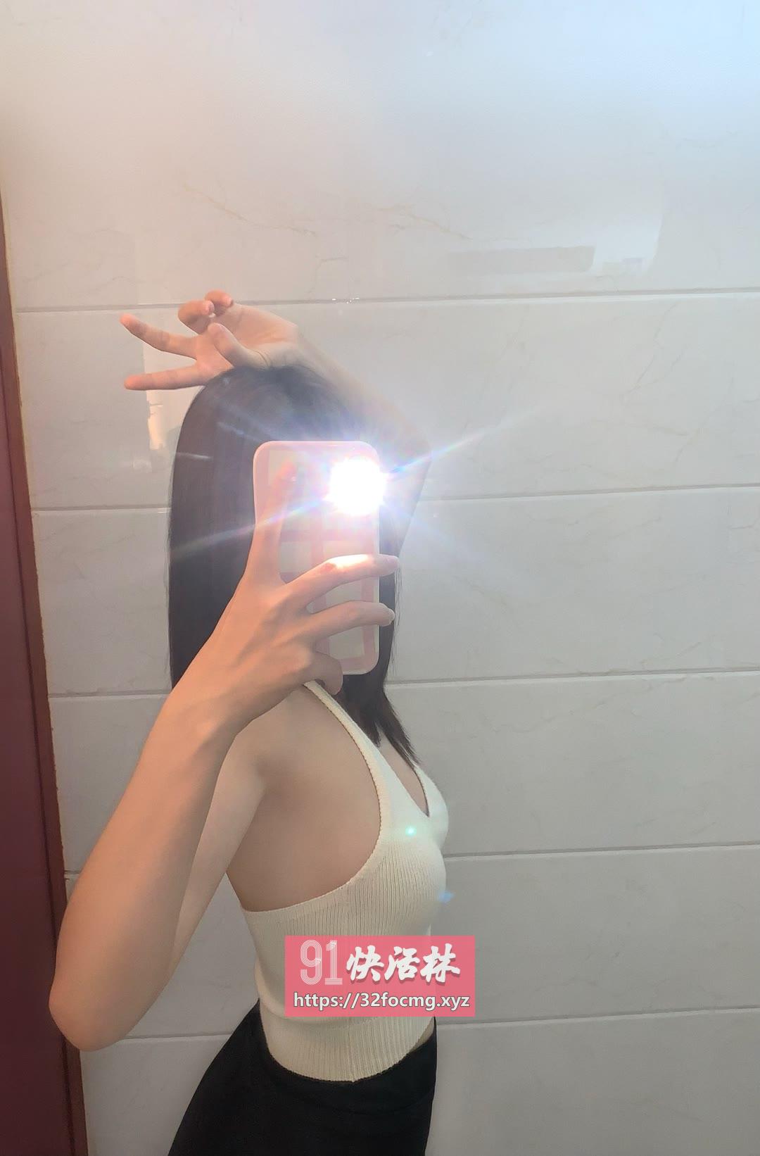 包河纯欲制服性感逼紧美少女