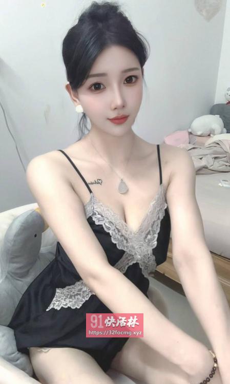 性感迷人小骚货