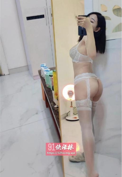 闵行反差邻家女孩