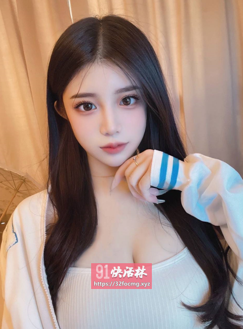 嫩货奶子手感极佳
