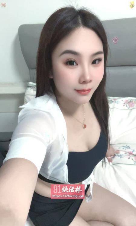 南山高颜值白皙嫩女
