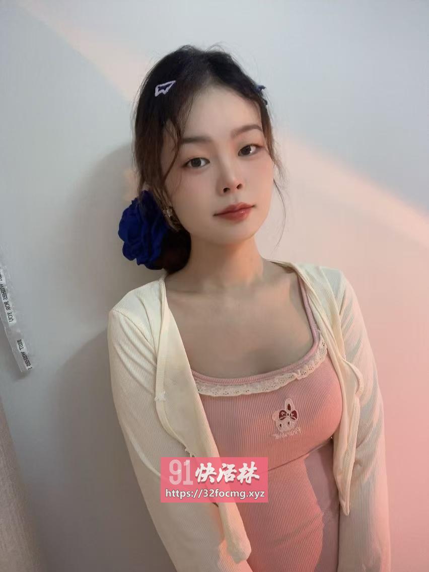丰泽区粉嫩鲍鱼一线天