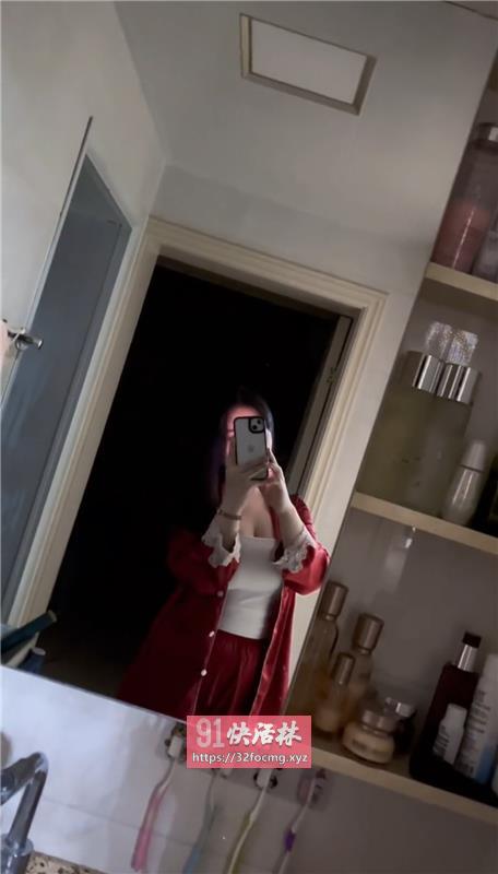 经济型泄火大波浪熟女