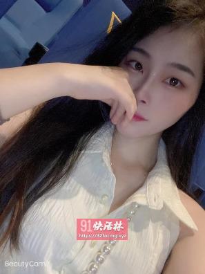 探花归来，很骚的妹子，胸不错边做边摸