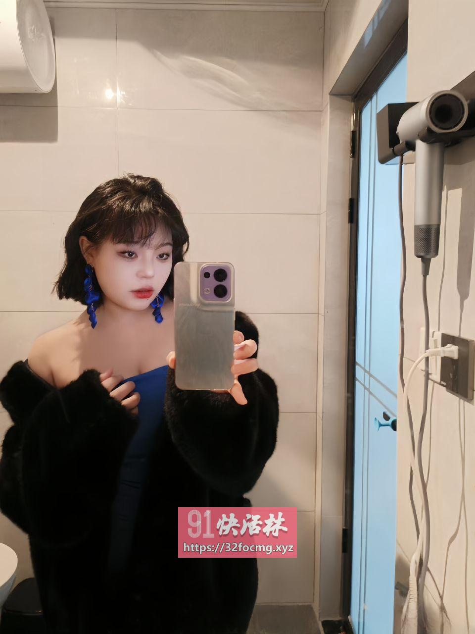 翘臀大奶技术好风骚少妇