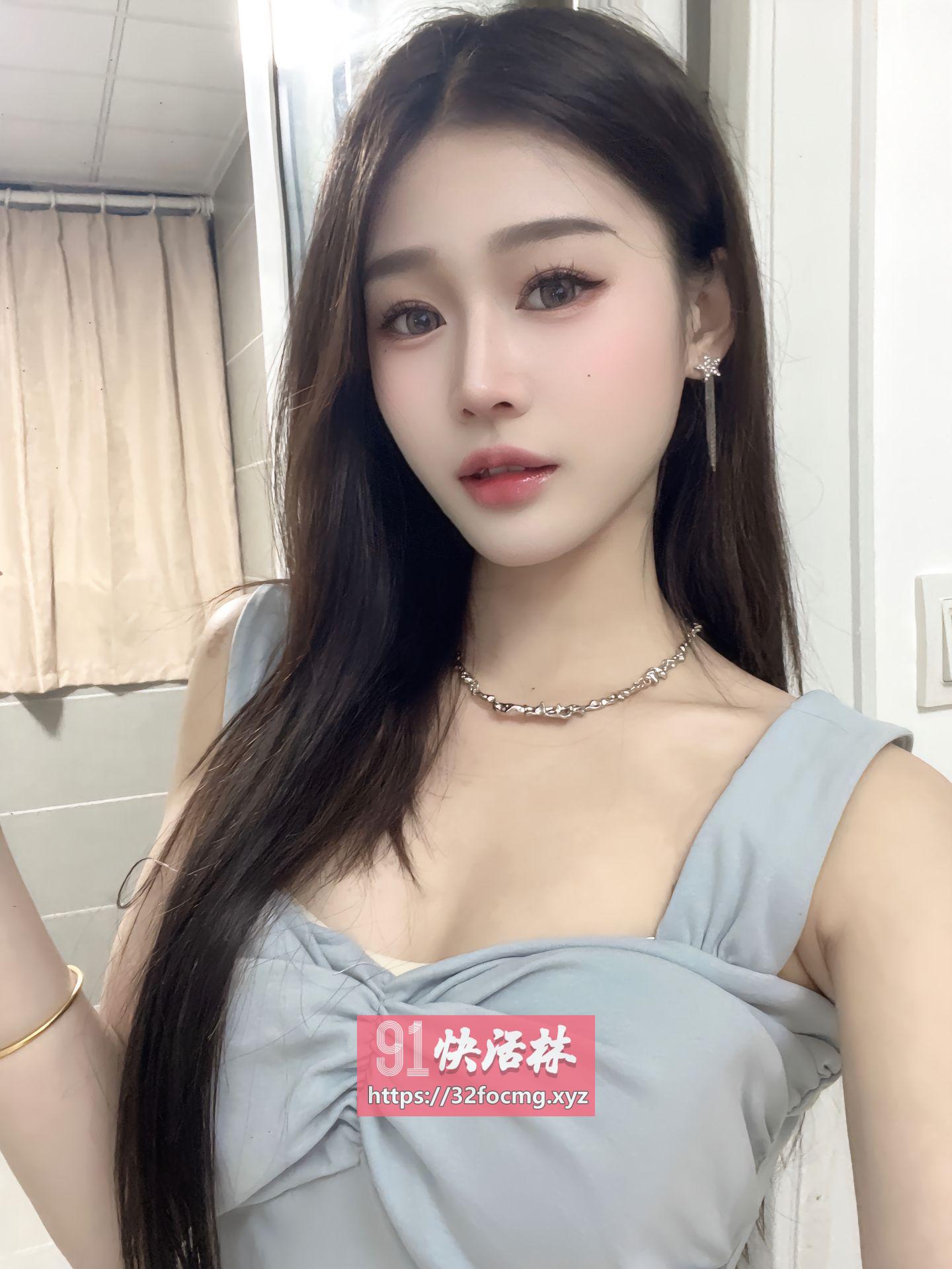 闵行区蜜汁多水爆乳细腰小妖精