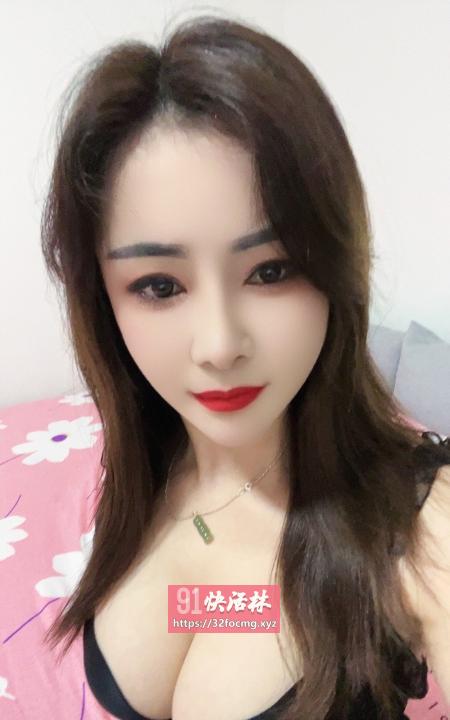 舌吻D胸大屁股小环