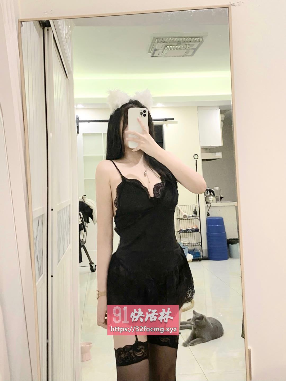 滨江白貌美大长腿姐姐
