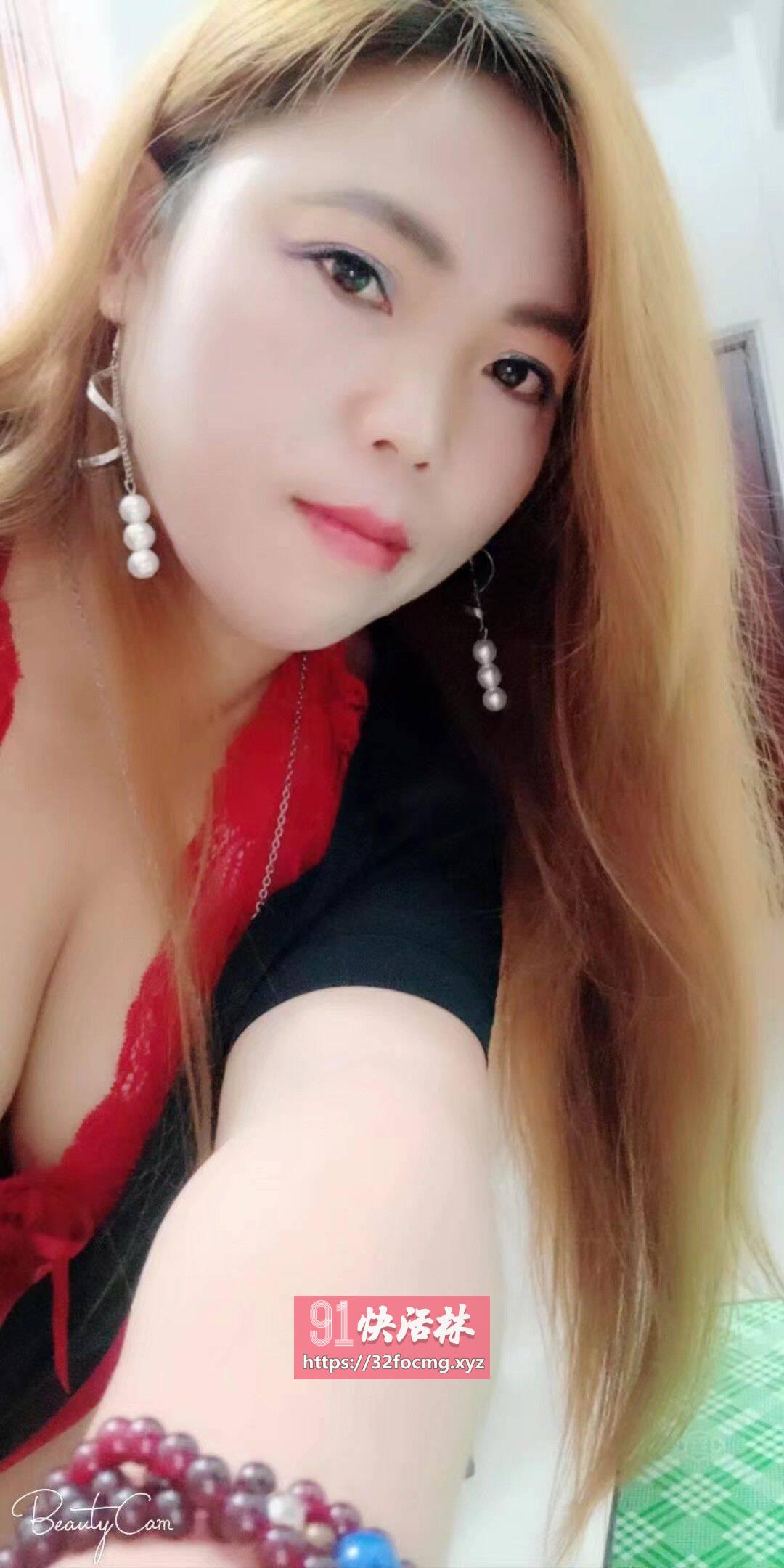 口活卖力的姐姐