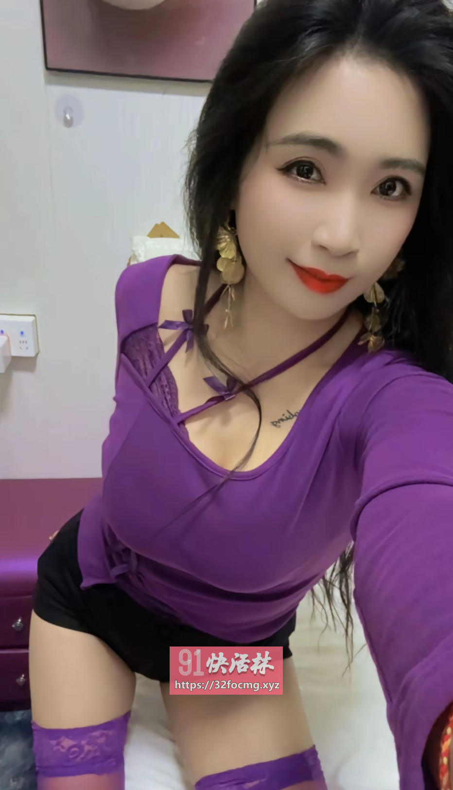 青浦情趣美胸少妇