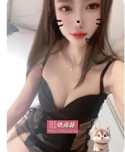丰满美女萌萌