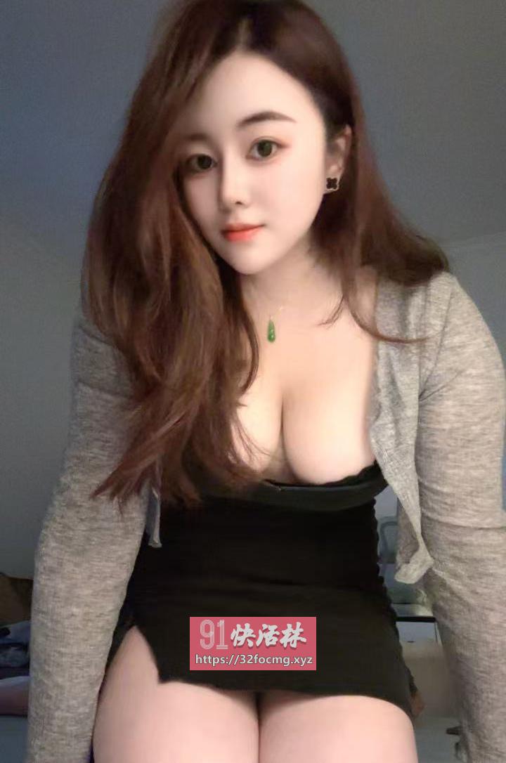 性感热辣小姐姐