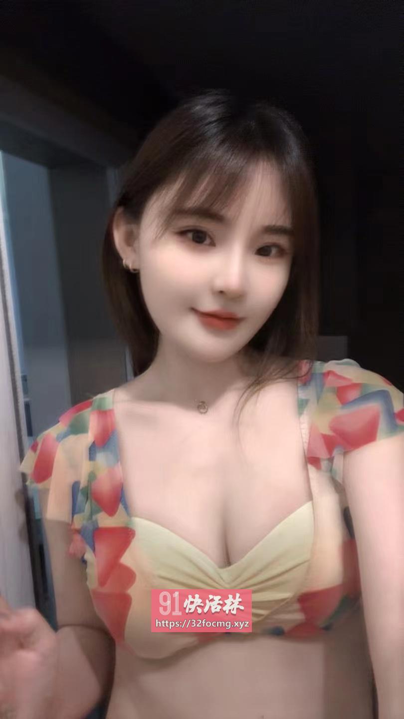 白云性感巨乳尤物