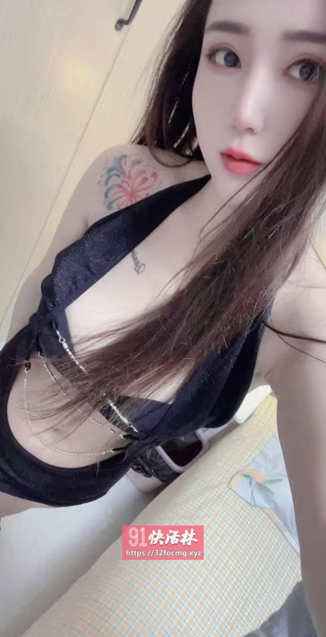 柳梧街妩媚御姐