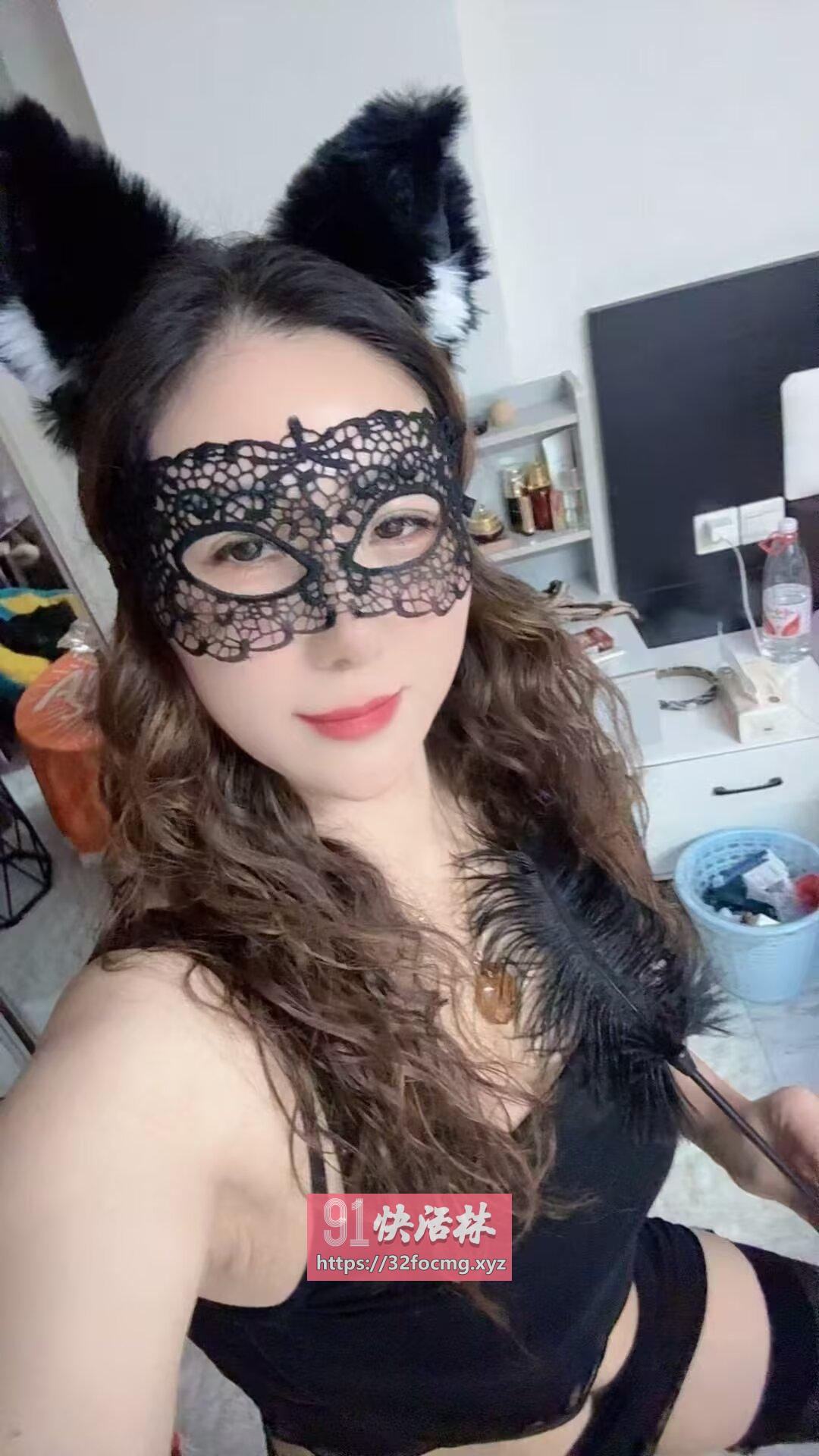 气质长腿熟女