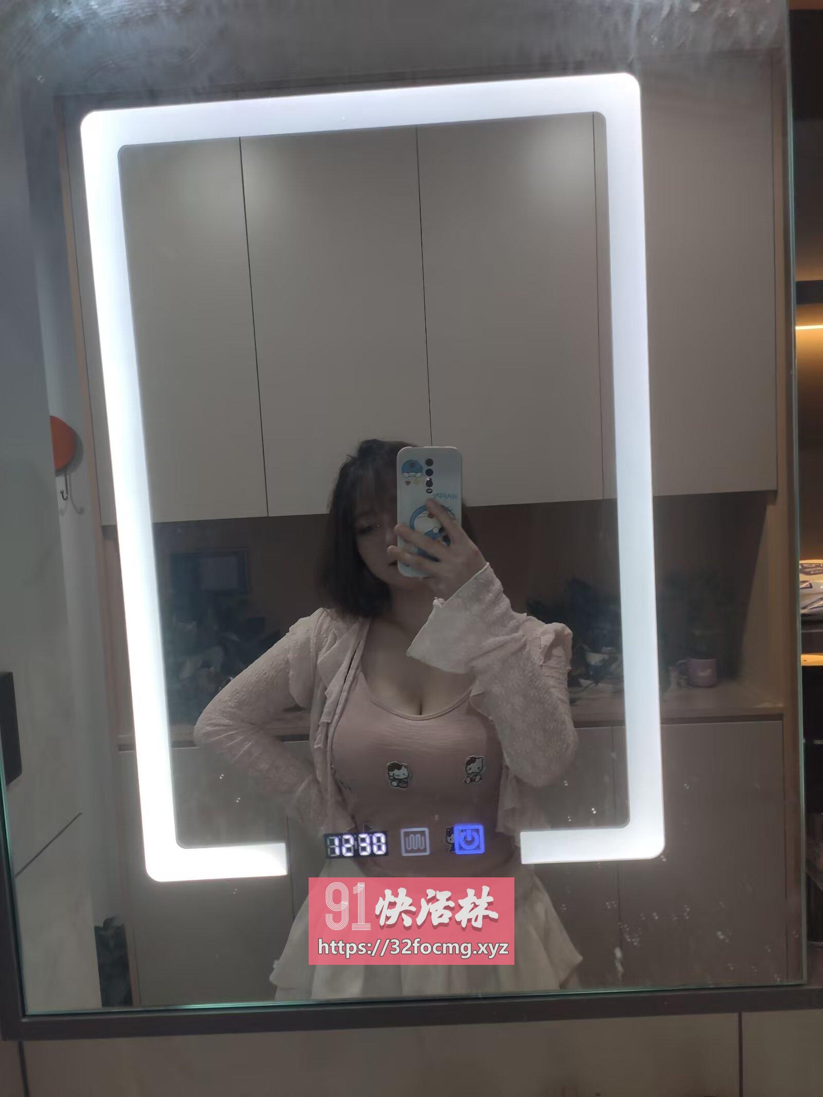 福州大胸小姐姐