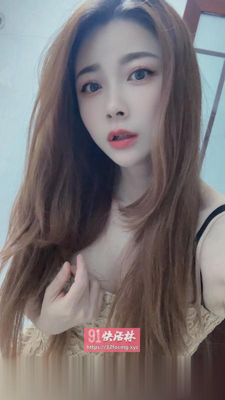 大奶子炮架子