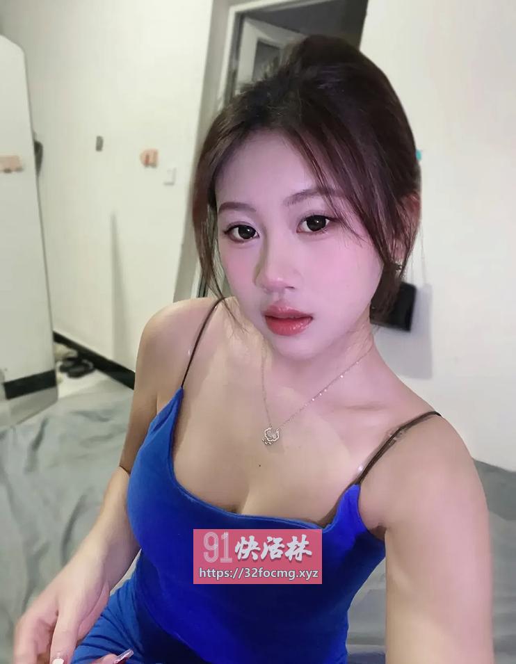 性感骚妹身材丰满服务好