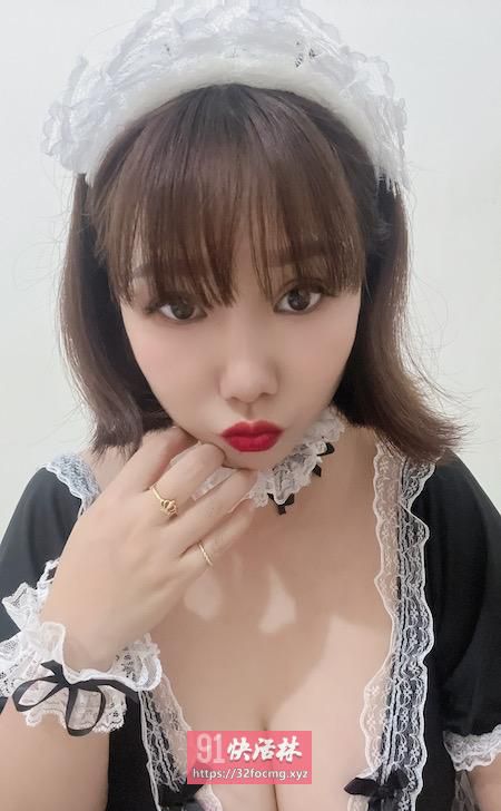甜美奶牛瑶瑶