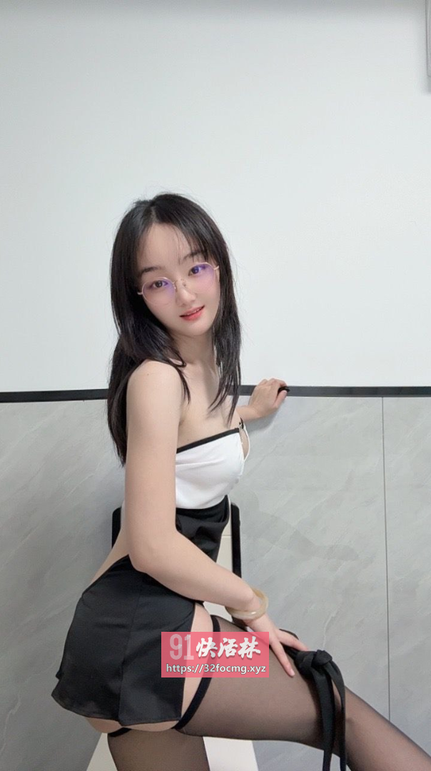 杭州白虎嫩妹让我欲罢不能