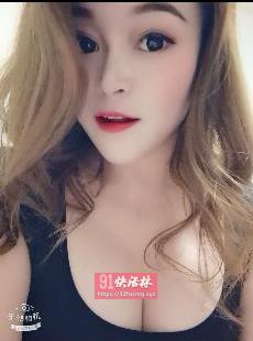自然D胸朵朵