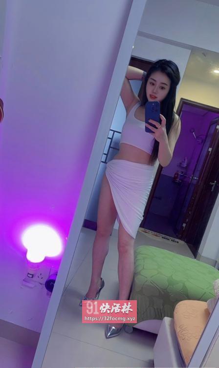 性感美妞小雪